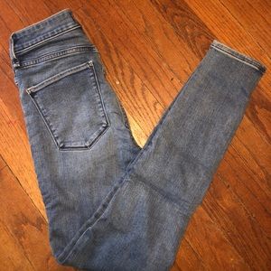 A&F high rise skinny jean
